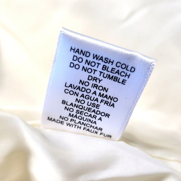 Love Tree Cream color Faux Fur Bomber Jacket size Medium - Picture 5 of 5